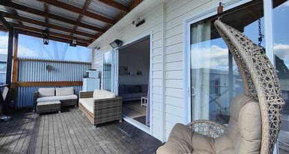 Rusty’s Riverton Retreat