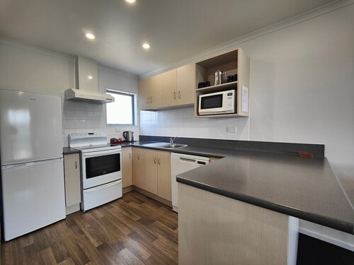 Camden Court Apartment