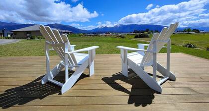 Mountain View Getaway