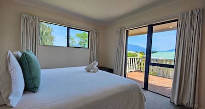 Te Anau Mountain Views