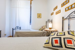 Strykejern/-brett, wi-fi (inkludert) og sengetøy