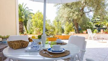 Ristorazione all'aperto