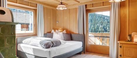 2 bedrooms, free WiFi, bed sheets, wheelchair access