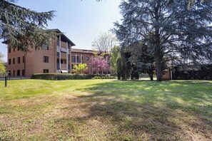 Exterior - Apartment 'La Casa Di Cami' with Balcony and Wi-Fi (Agrate Brianza)