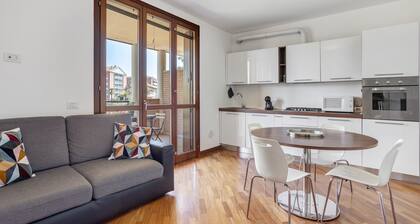 Apartment 'La Casa Di Cami' with Balcony and Wi-Fi