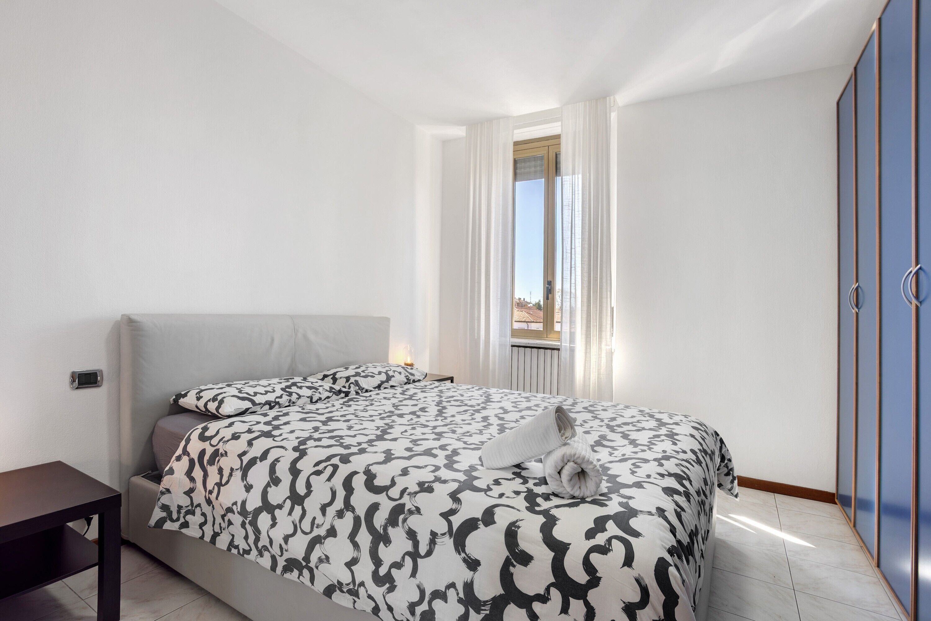 2 dormitorios, tabla de planchar con plancha, wifi gratis y ropa de cama