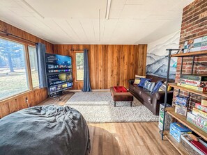 4 chambres, bureau, Wi-Fi gratuit, draps fournis