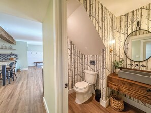 Douche, serviettes fournies