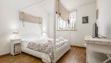 1 室のベッドルーム、WiFi (無料)、ベッドシーツ