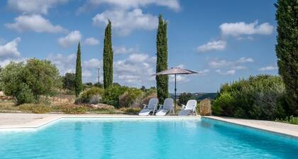 Apartment 'Mirto' with Shared Pool, Wi-Fi and Air Conditioning