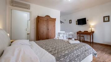 1 habitación, wifi gratis y ropa de cama