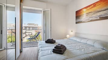1 slaapkamer, een strijkplank/strijkijzer, gratis wifi, beddengoed