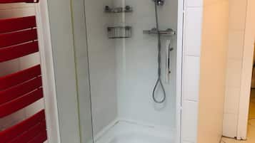 Dusche, Haartrockner