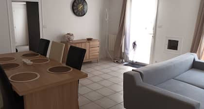 Appartement 6 personnes de 100m2
Animaux de compagnie acceptés