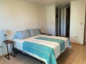 3 quartos, escrivaninha, ferros/tábuas de passar roupa, Wi-Fi