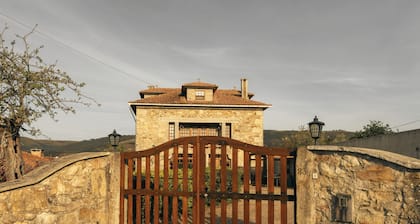 Casa da Pedra by ALPONTE