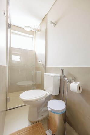 Free toiletries, towels, soap, toilet paper - Hotel MOVE BH (Belo Horizonte)