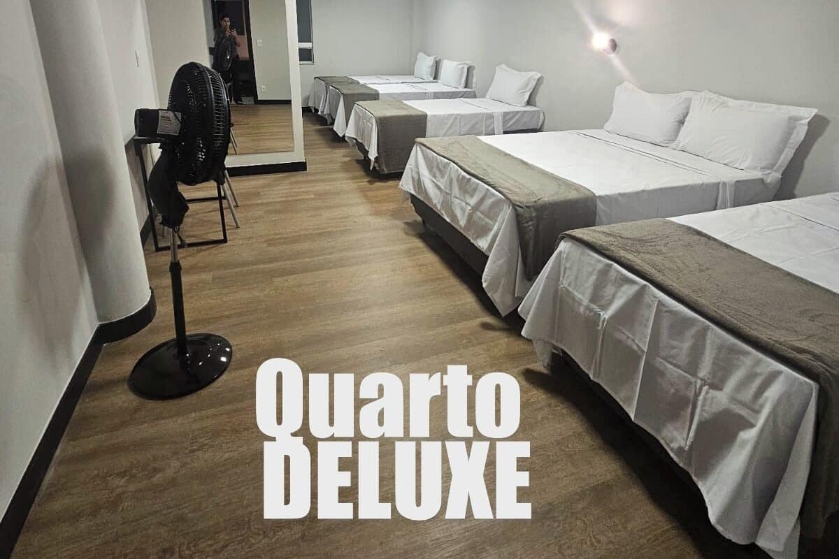 Quíntuplo luxo | Espacio para trabajar con laptop y wifi gratis