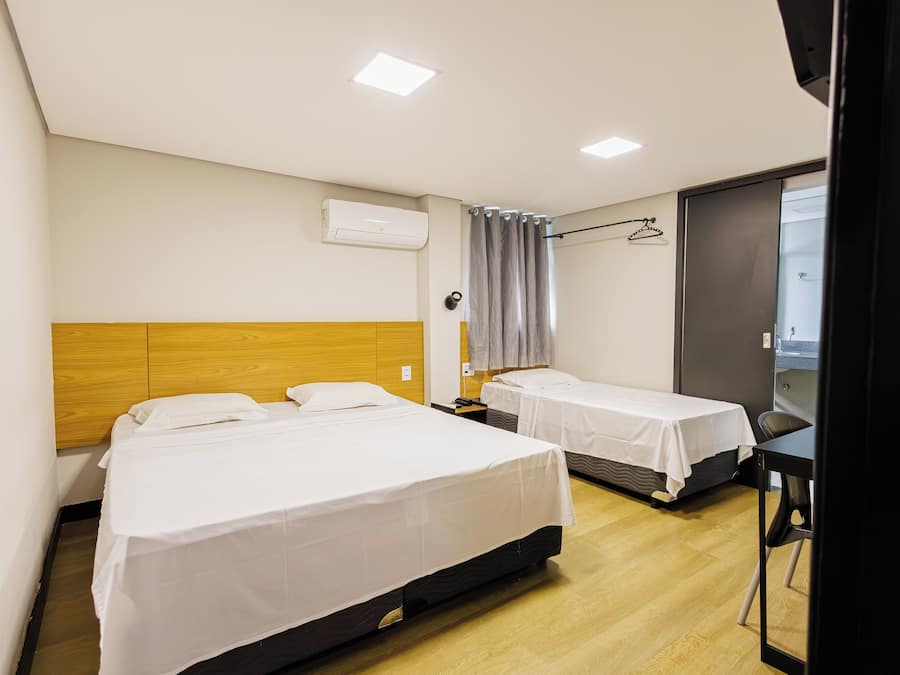 Deluxe Triple Room | Free WiFi, bed sheets