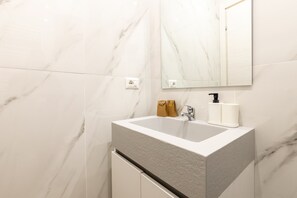 Hair dryer, towels - Edoardo’s House (Milano)