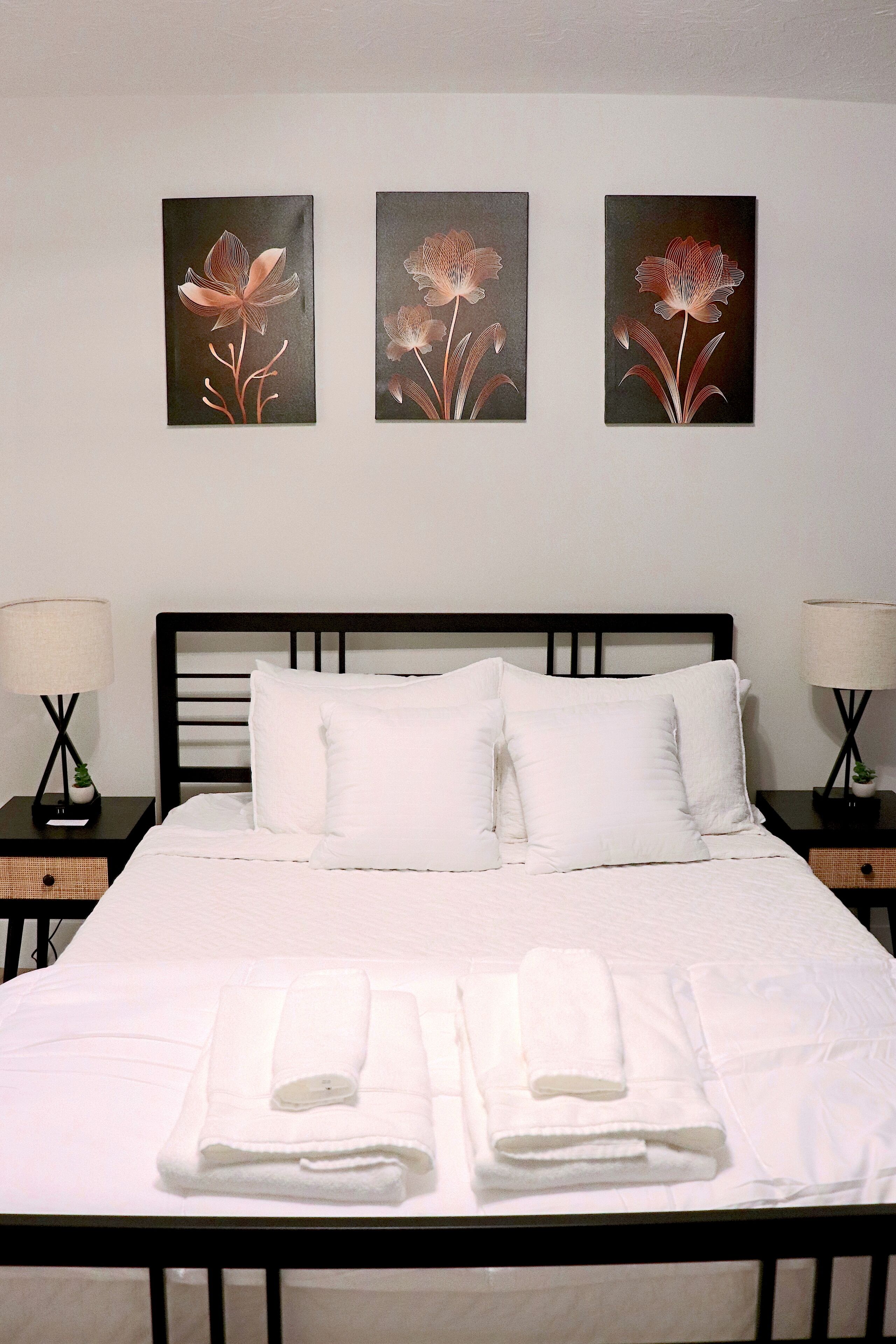 3 Schlafzimmer, Zimmersafe, Schreibtisch, Bügeleisen/Bügelbrett