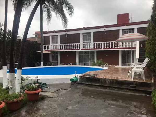 Exterior - Rest house for 16 people Xochitepec Morelos (Xochitepec)