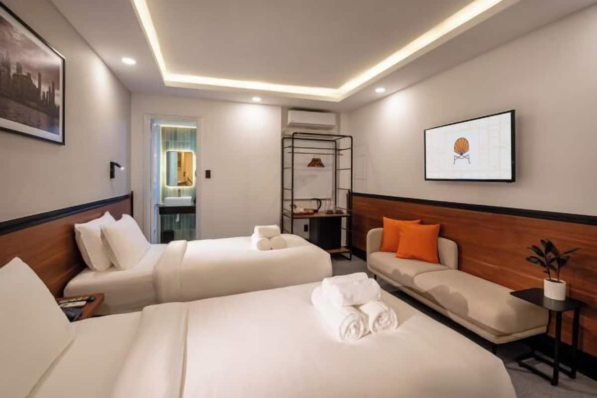 Caja de seguridad en la habitación, wifi gratis y ropa de cama