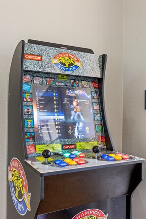 Game room - Doral Way | 4BR/3BA | Spend Spring in Flagstaff! (Flagstaff)