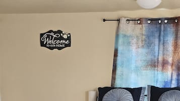 1 habitación, wifi y ropa de cama