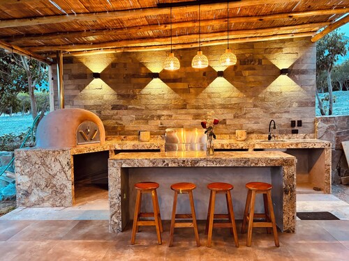 4-bedroom chalet in charming Pachacamac with WiFi