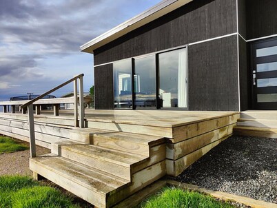 Riverton Luxury in the Lane