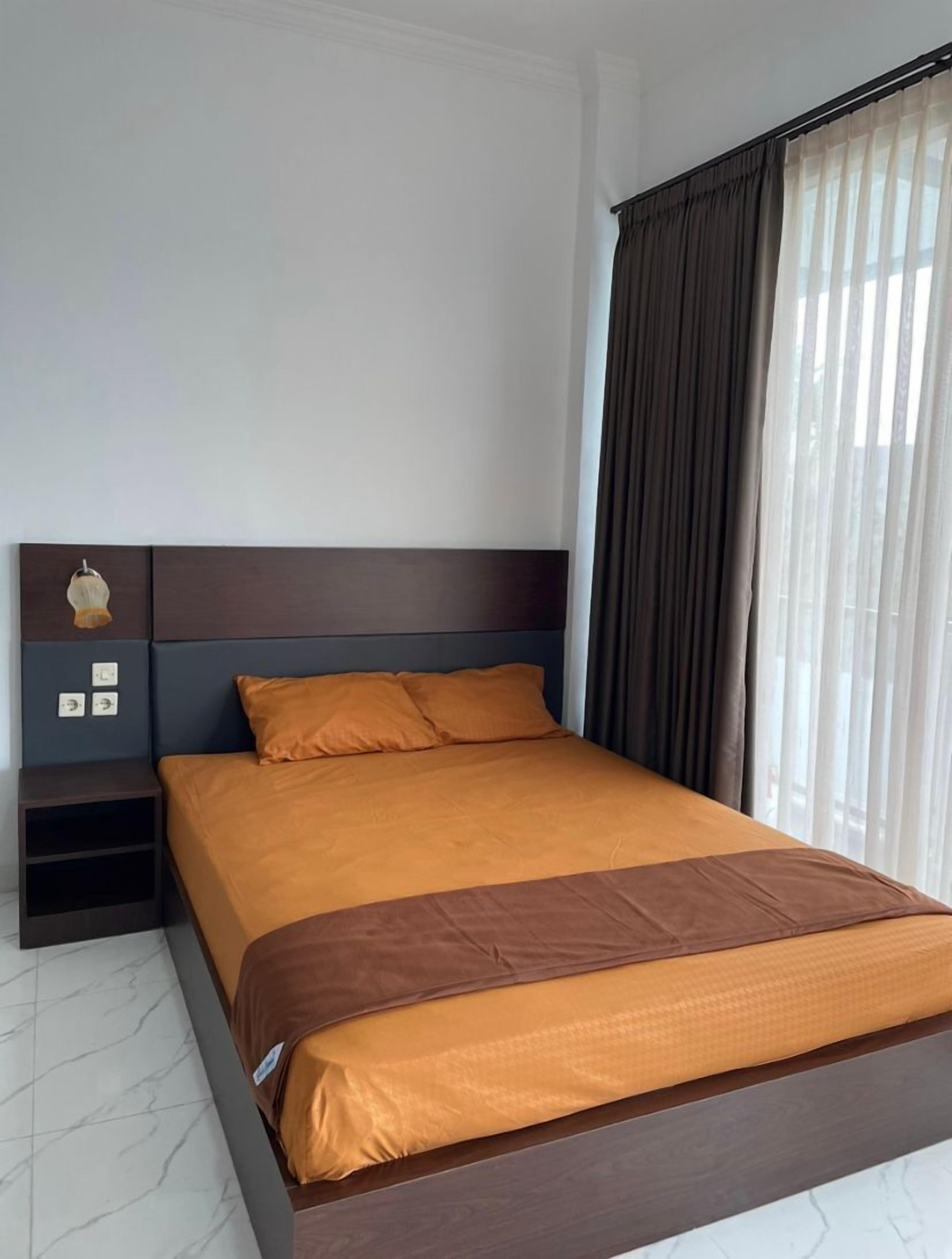 Standard Double Room, Balcony, Garden View | Free WiFi
