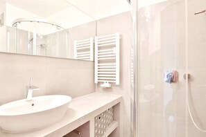 Dusche, Haartrockner