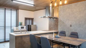 Restauration dans la chambre