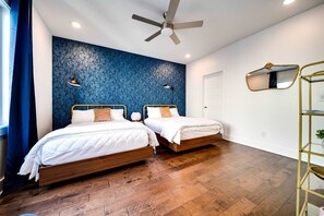 4 bedrooms, desk, iron/ironing board, free WiFi