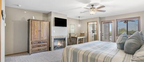 1 chambre, fer et planche à repasser, Wi-Fi gratuit, draps fournis