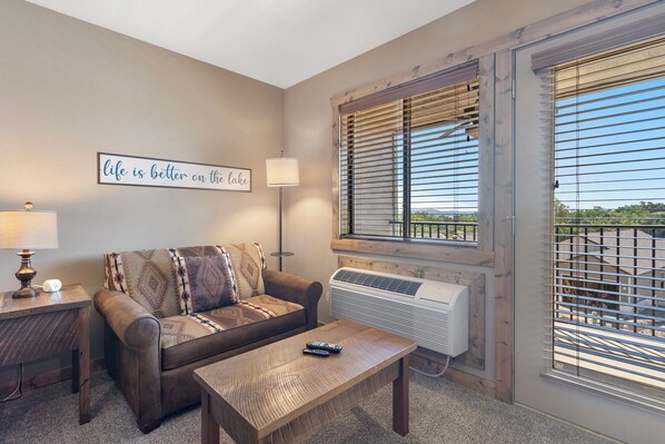 Smart-TV, peis og DVD-spiller