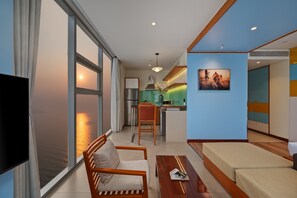 Business Apartment, Kitchen, Beach View - Sea and Sun Apartments (Da Nang)