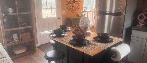 Microondas, horno y parrilla de estufa