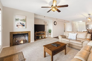 Smart TV, fireplace, DVD player