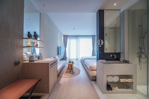 Classic Twin Room, Hill View | Free minibar, blackout drapes, iron/ironing board, free WiFi - Semri Hotels&Resorts (Zhangzhou)
