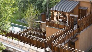 Premier Studio Suite, Patio, Hill View | Terrace/patio