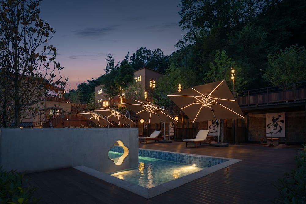 Hegu Mountain Retreat