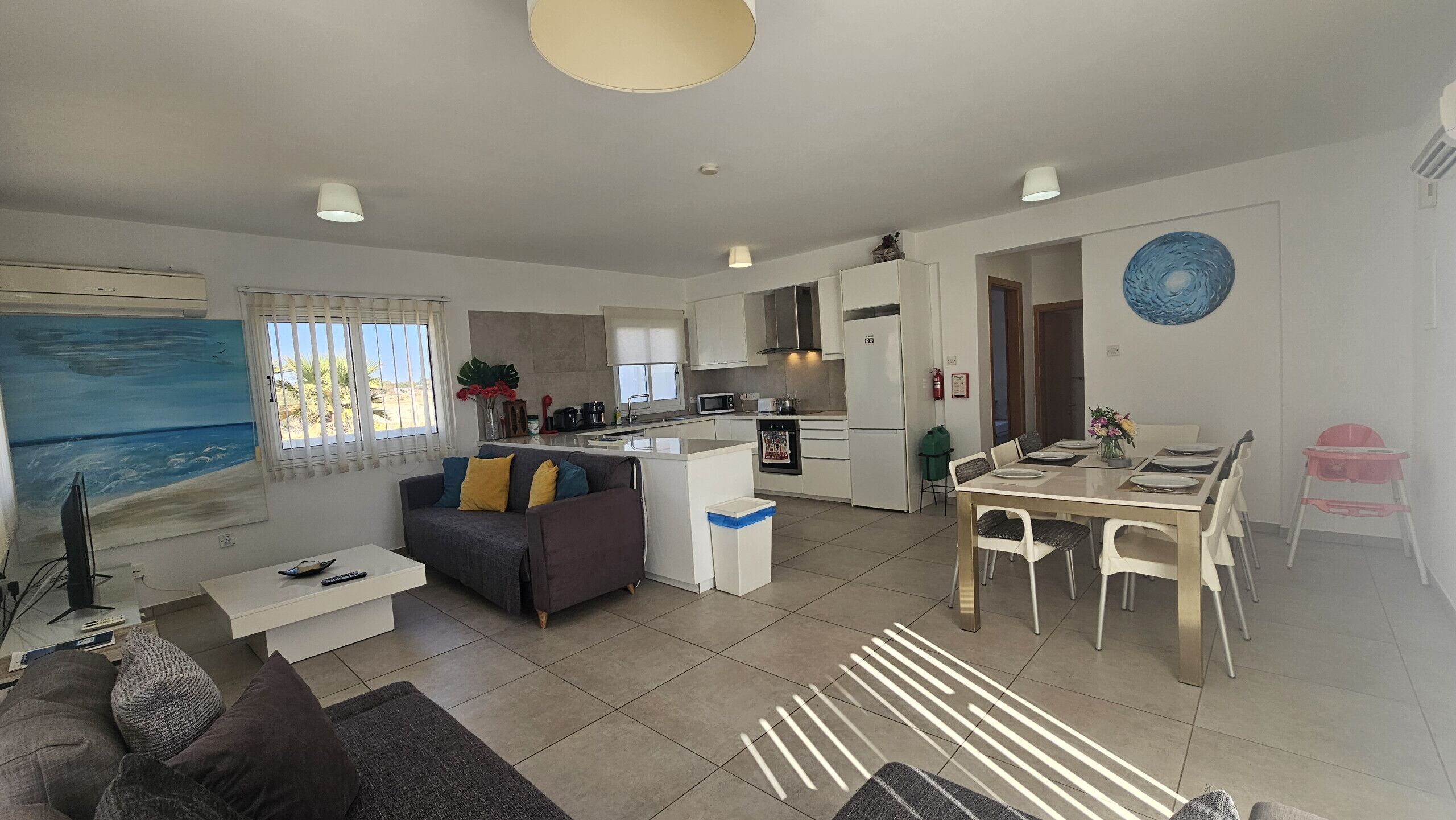TV
