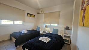 3 bedrooms, iron/ironing board, free WiFi, bed sheets
