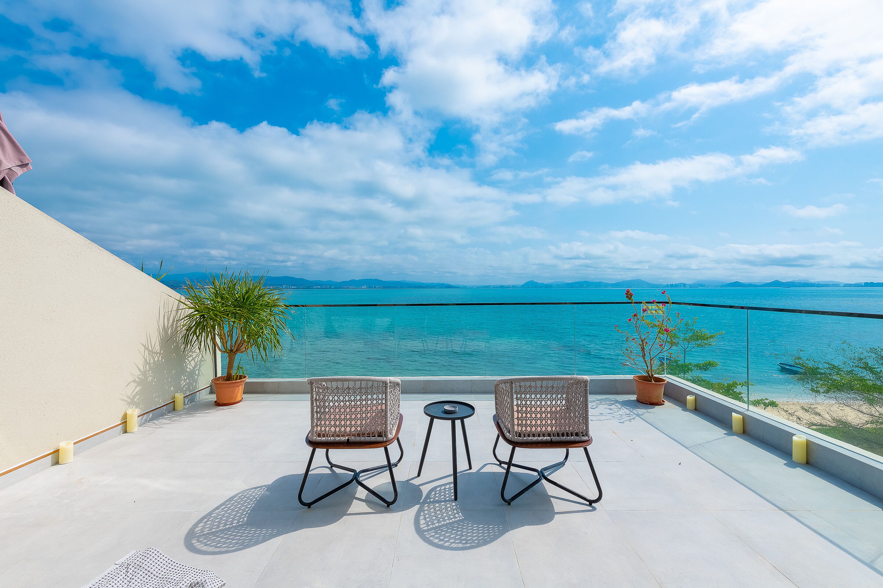 Utsikt mot strand/hav