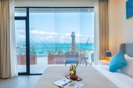 Comfort Triple Room | Terrace/patio