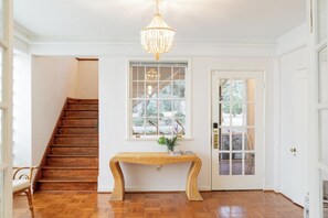 Interior - 40 % OFF SEPT! ~ AC! ~ Hobson House ~ 15min to Downtown ~ Game Room ~ Fire Pit (North Charleston)