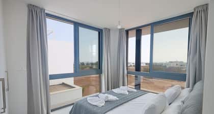 Protaras Aqua Pearl Villa AQ11 - a villa that sleeps 11 guests in 5 bedrooms
