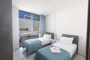 5 bedrooms, iron/ironing board, travel cot, Internet